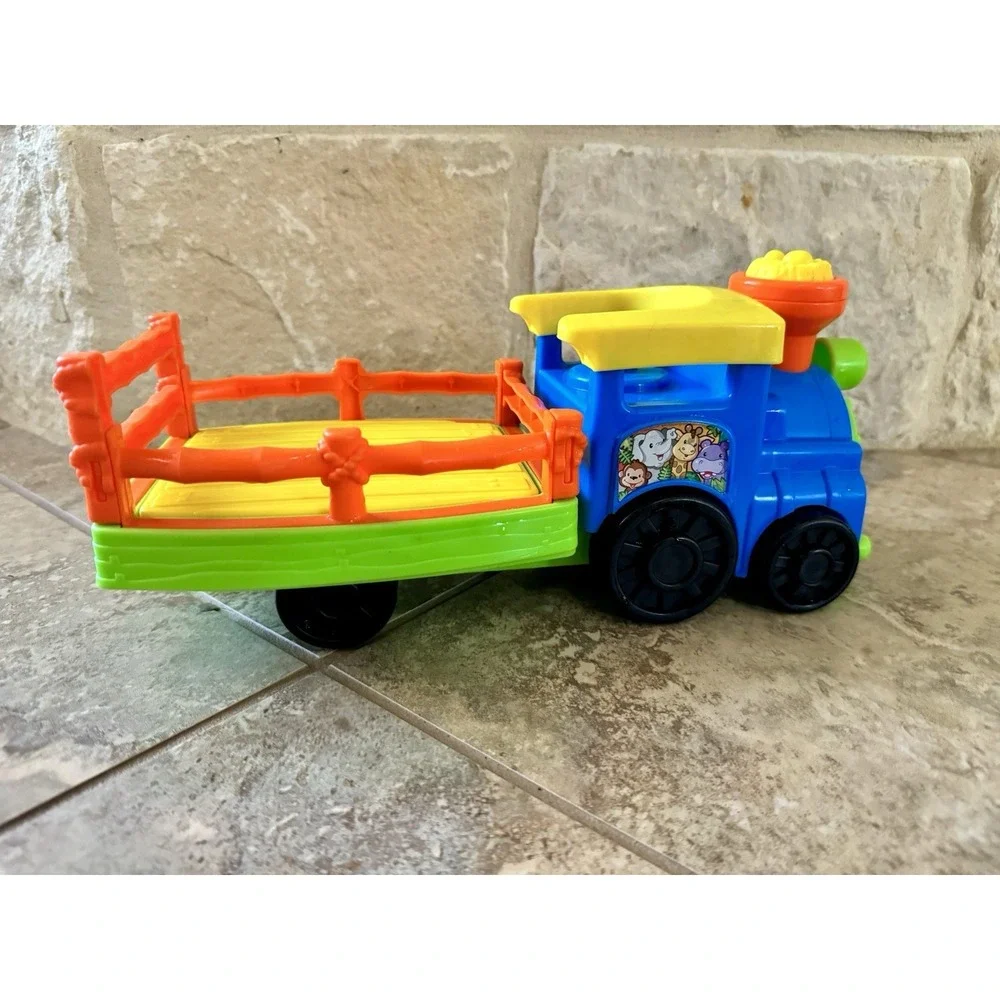 Fisher-Price Little People Choo-Choo Zoo‎ Train Caring Animals Set Tested Works